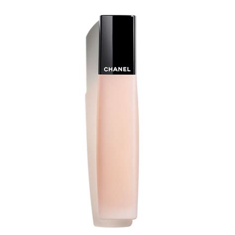 huile camelia chanel|Chanel camelia.